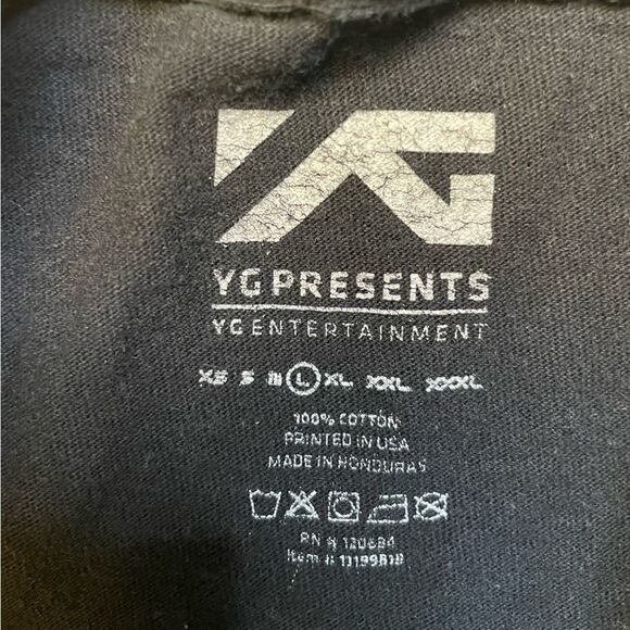 Black pink Neon Logo Graphic T-shirt Women Large Black Short Sleeve Music - Picture 5 of 6